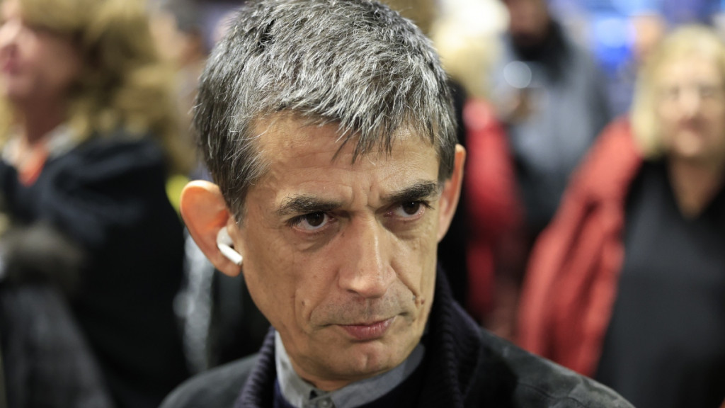 Αποχώρησε από το κόμμα του Κασσελάκη ο Νίκος Καρανίκας – “Ο πρόεδρος δεν τόλμησε όπως και ο Τσίπρας”