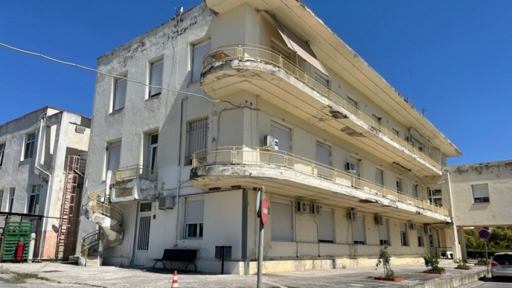 Κιλκίς: 21χρονος πήδηξε στο κενό από τον δεύτερο όροφο – Αντιδράσεις του σωματείου εργαζομένων για ελλείψεις στην ασφάλεια
