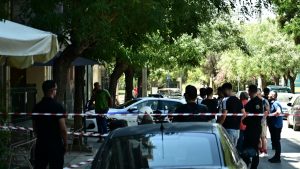 Κολωνός: Τα δύο σενάρια για το περιστατικό των πυροβολισμών – Τι λέει η αστυνομία