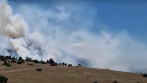 Περιορίστηκε η φωτιά στην Κοζάνη – Σηκώθηκε ένα ελικόπτερο, ήχησε το 112 (Βίντεο)