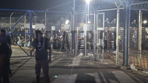 Φωτιά στον Ωρωπό: Εξετάζεται προληπτική εκκένωση της δομής μεταναστών της Μαλακάσας