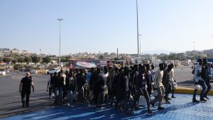 Χανιά: Στην Αγιά θα διανυκτερεύσουν 250 μετανάστες που διασώθηκαν σήμερα στην Κρήτη