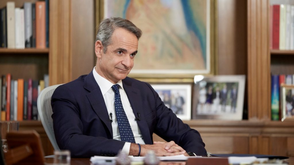 Μητσοτάκης: “Τιμούμε όσους αντιστάθηκαν στη δικτατορία – Αποκρούουμε τον λαϊκισμό του σήμερα”