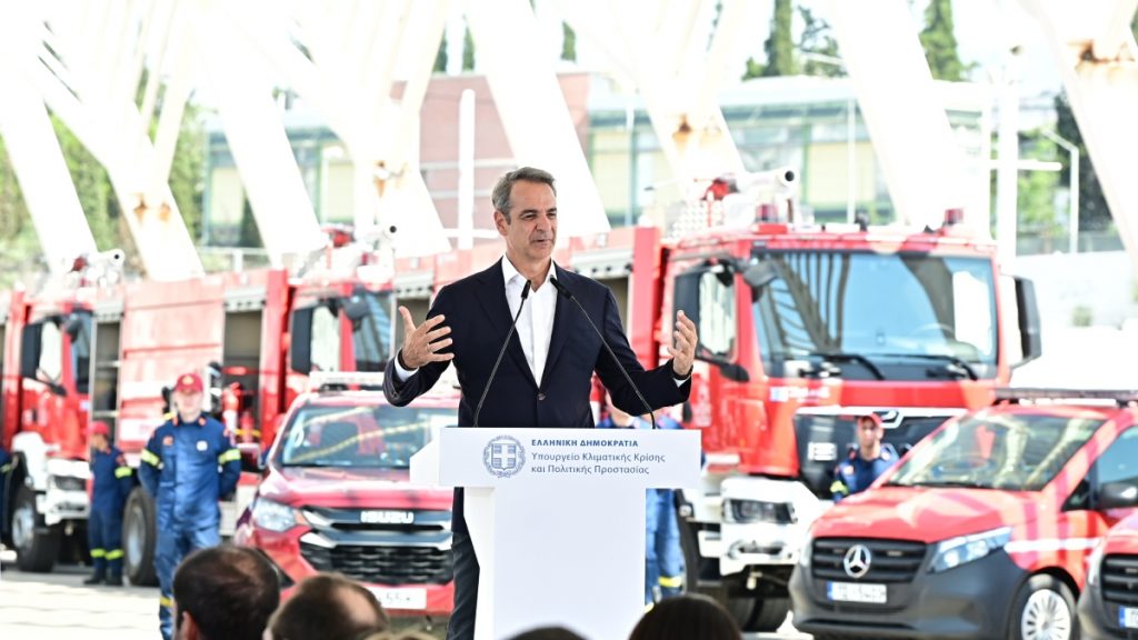 ΟΑΚΑ: Live η ομιλία Μητσοτάκη στην τελετή παράδοσης 164 νέων οχημάτων στην Πυροσβεστική