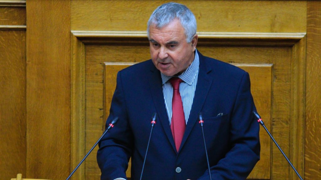 ΠΑΣΟΚ: «Άνευρη και ανούσια η δεξίωση του Προεδρικού Μεγάρου που τείνει να μιμηθεί τα Oscar» ανέφερε βουλευτής του κόμματος