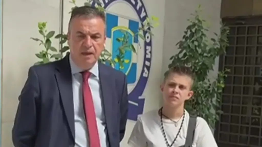 Στη ΓΑΔΑ η Ειρήνη Μουρτζούκου: “Δεν έχω πειράξει κανένα από τα παιδιά – Έχω χάσει τον ύπνο μου”