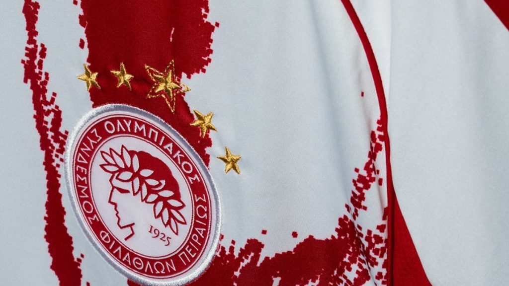 Ολυμπιακός: Αποκάλυψε την εκτός έδρας εμφάνιση για την σεζόν 2025-2026