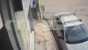 Ίλιον: Νέο βίντεο ντοκουμέντο από την παράσυρση πεζών – «Δεν προλάβαμε να κάνουμε βήμα, είμαστε χάλια» λέει η 66χρονη