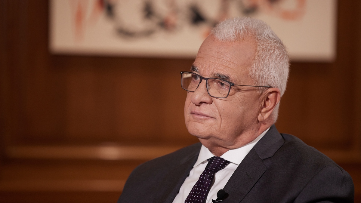 Γιάννης Πρετεντέρης: Σε εξέλιξη οι έρευνες της Αντιτρομοκρατικής για τη βόμβα που βρέθηκε έξω από το σπίτι του