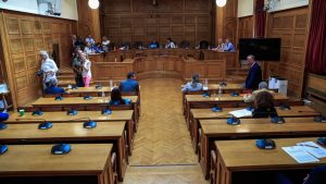 Προανακριτική για Τέμπη: Αποχώρησαν ΠΑΣΟΚ και ΣΥΡΙΖΑ – Απών το ΚΚΕ