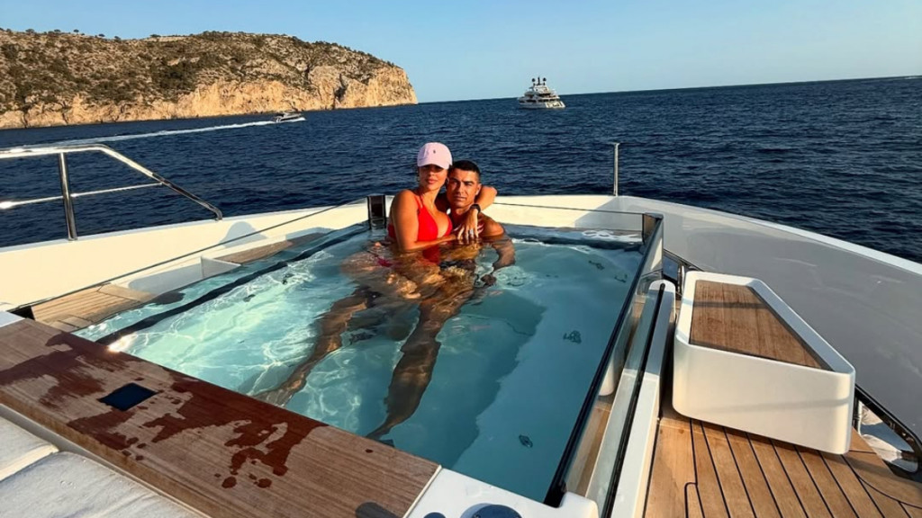 Κριστιάνο Ρονάλντο & Τζορτζίνα Ροντρίγκεζ: Πολυτελείς διακοπές στη Σκιάθο για το ζευγάρι (pics)