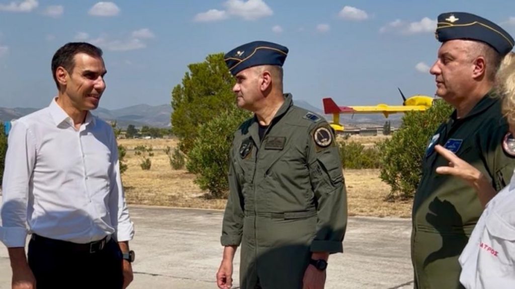 Θεμιστοκλέους από Ελευσίνα: Πάνω από 10.000 αεροδιακομιδές τα τελευταία χρόνια από το ΕΚΑΒ