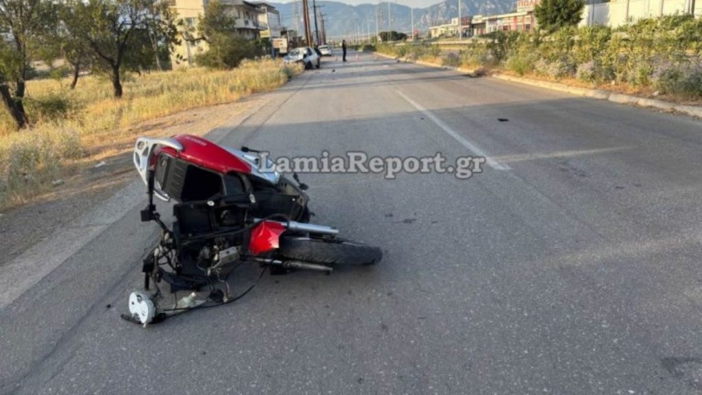 Λαμία: Σοβαρό τροχαίο με τρεις τραυματίες στην είσοδο της πόλης (Βίντεο + Φωτογραφίες)