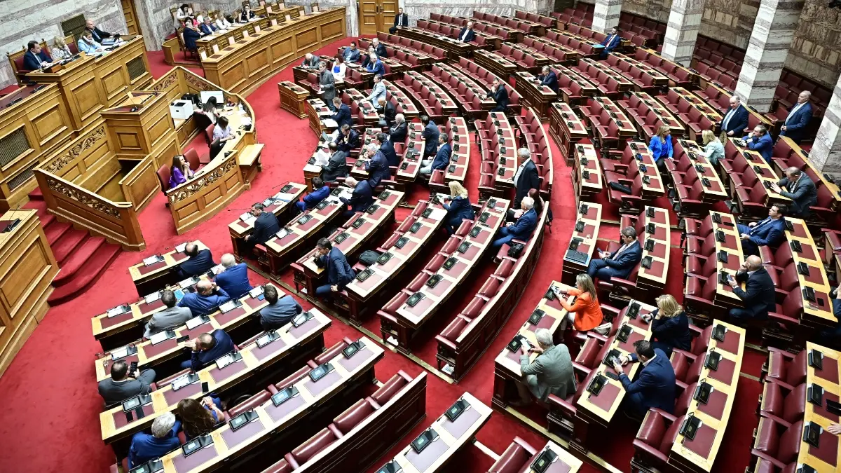 Βουλή: Απόσυρση της διάταξης που αφορά στη διάρθρωση του ΔΣ της ΔΕΘ ζήτησε ο βουλευτής της ΝΔ Στράτος Σιμόπουλος