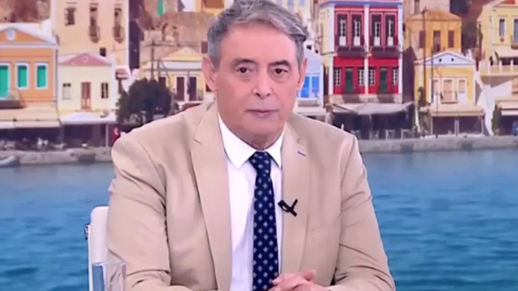 «Μουδιασμένος» ο Ιορδάνης Χασαπόπουλος – Το συγκινητικό «αντίο» στην Ηρώ Καριοφύλλη