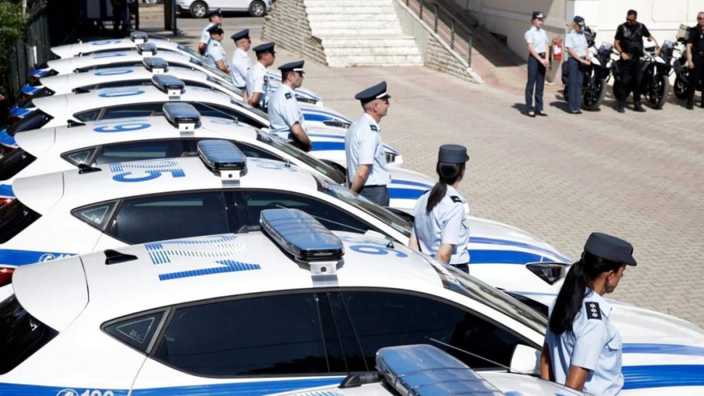 Τιμητική εκδήλωση για τη δωρεά της Περιφέρειας Στερεάς Ελλάδας στην Ελληνική Αστυνομία – 45 νέα οχήματα και εξοπλισμός