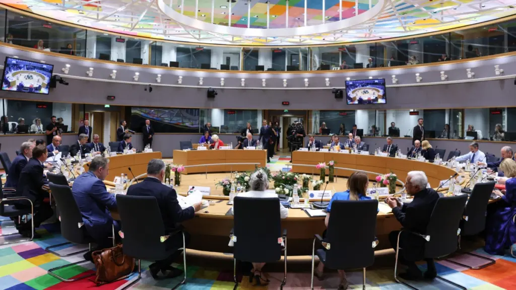 Κοινό ανακοινωθέν 26 Ευρωπαίων ηγετών: “Οι Ουκρανοί πρέπει να μπορούν να αποφασίσουν για το μέλλον τους”