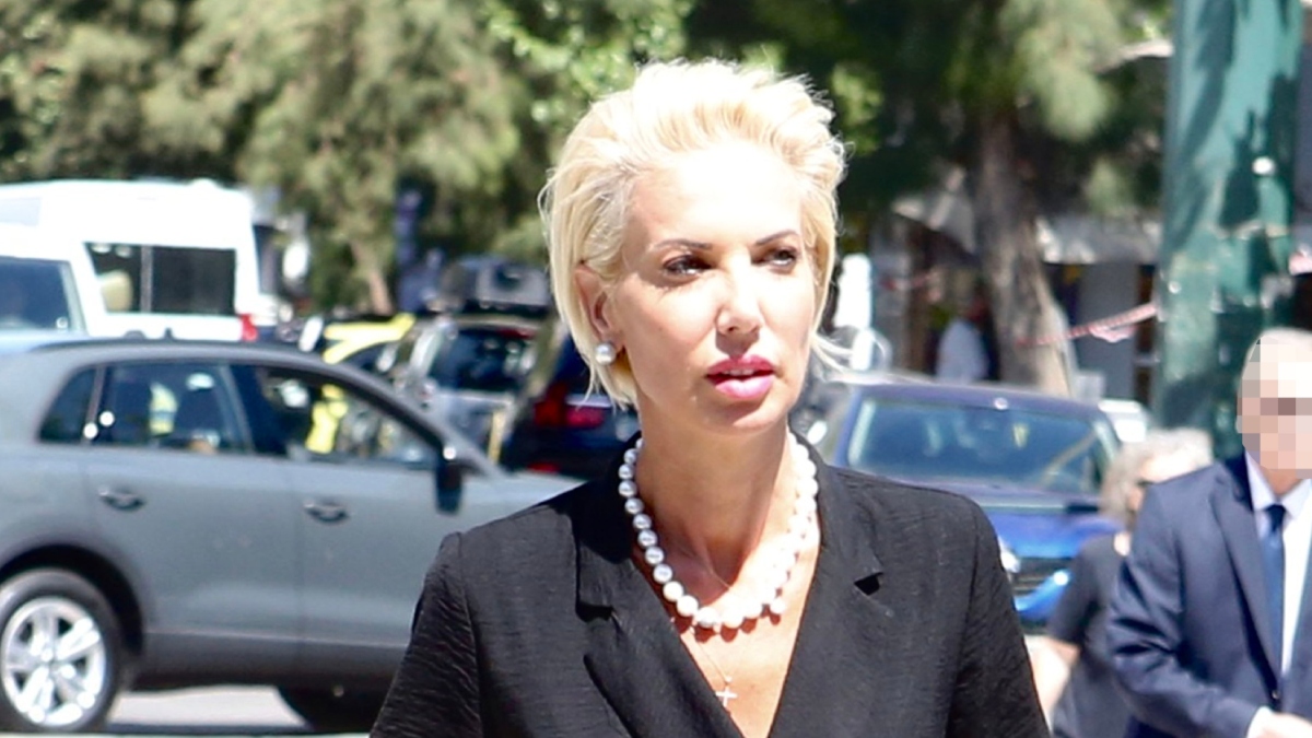 Λένα Σαμαρά