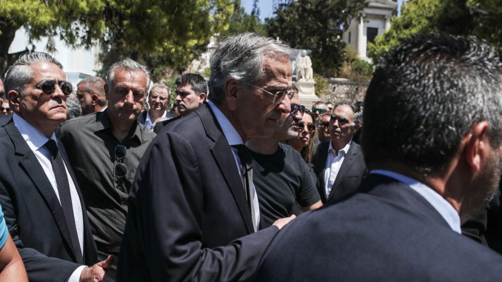 Αντώνης Σαμαράς: Ο σπαρακτικός επικήδειος για την κόρη του – “Ευχαριστώ τον Θεό που μας έδωσε αυτό το δώρο, έστω για 34 χρόνια”