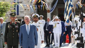 Τασούλας από Πάρο: “Ευχαριστώ για την υπεράνθρωπη προσπάθεια να αντιμετωπιστούν τα λυσσαλέα πύρινα μέτωπα”