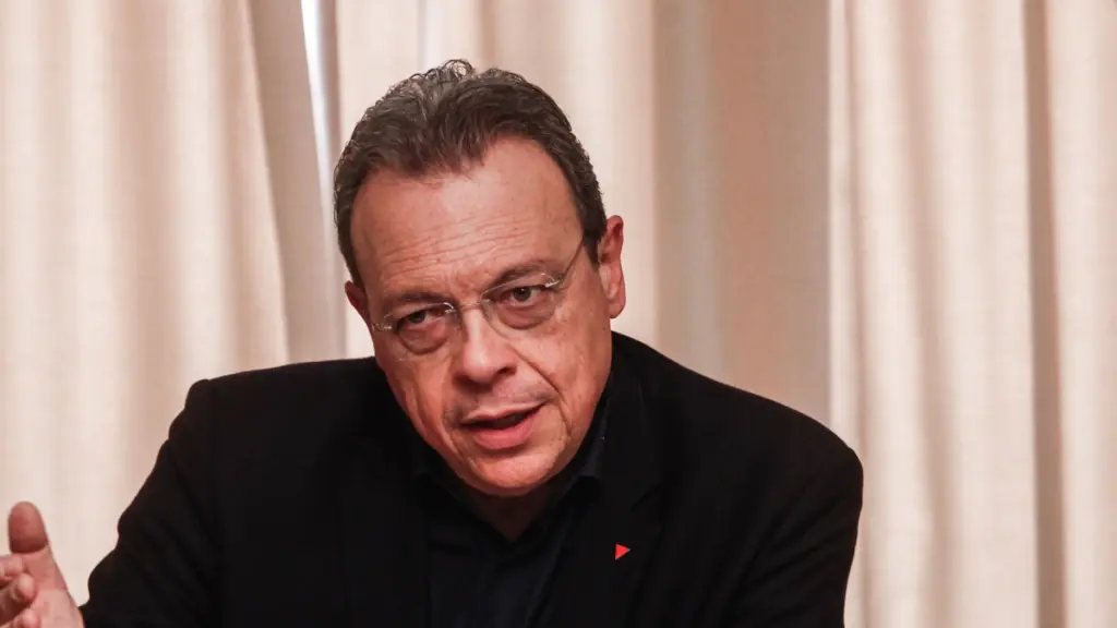 Φάμελλος: «Από όπου και να πιάσεις αυτή τη διεφθαρμένη κυβέρνηση, λερώνεσαι»