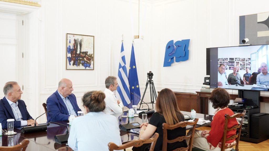 Εύσημα Μητσοτάκη στην Αμοργό: “Παράδειγμα προς μίμηση” η πρωτοβουλία για “φρένο” στην αλιεία