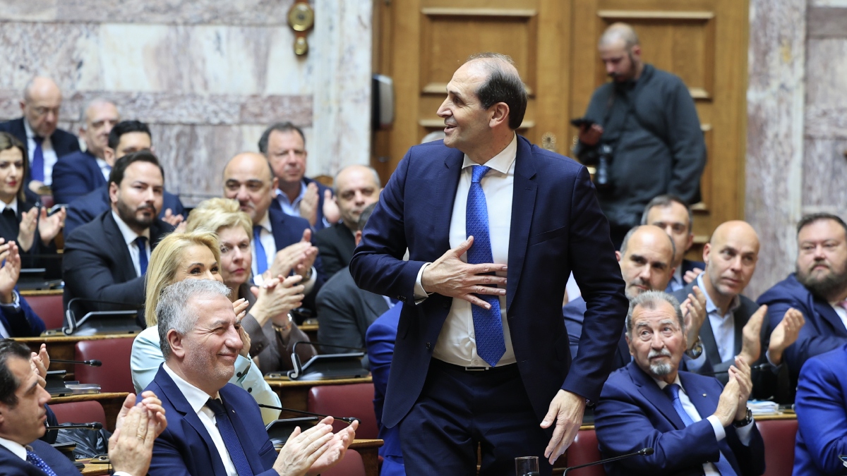 Απόστολος Βεσυρόπουλος: Η ημέρα που είχε εκλεγεί γραμματέας της ΚΟ της ΝΔ – Τι είχε δηλώσει