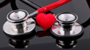 ΙΣΑ: Ζητά νομοθετική ρύθμιση για υποχρεωτική ύπαρξη απινιδωτών σε χώρους με μεγάλο αριθμό πολιτών
