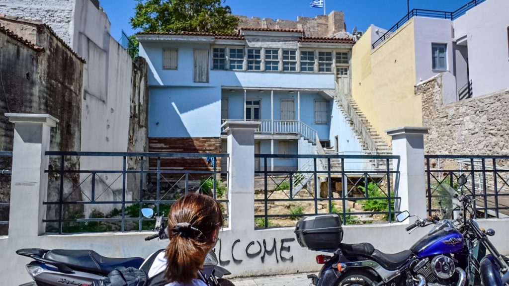 Σινεμά η “οικία Κοκοβίκου” – Πώς είναι σήμερα του “Αντωνάκη και της Ελένης” (Εικόνες)