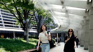 “Βράζει” το Τόκιο: Για 10 ημέρες “κολλημένα” στους 35 βαθμούς τα θερμόμετρα