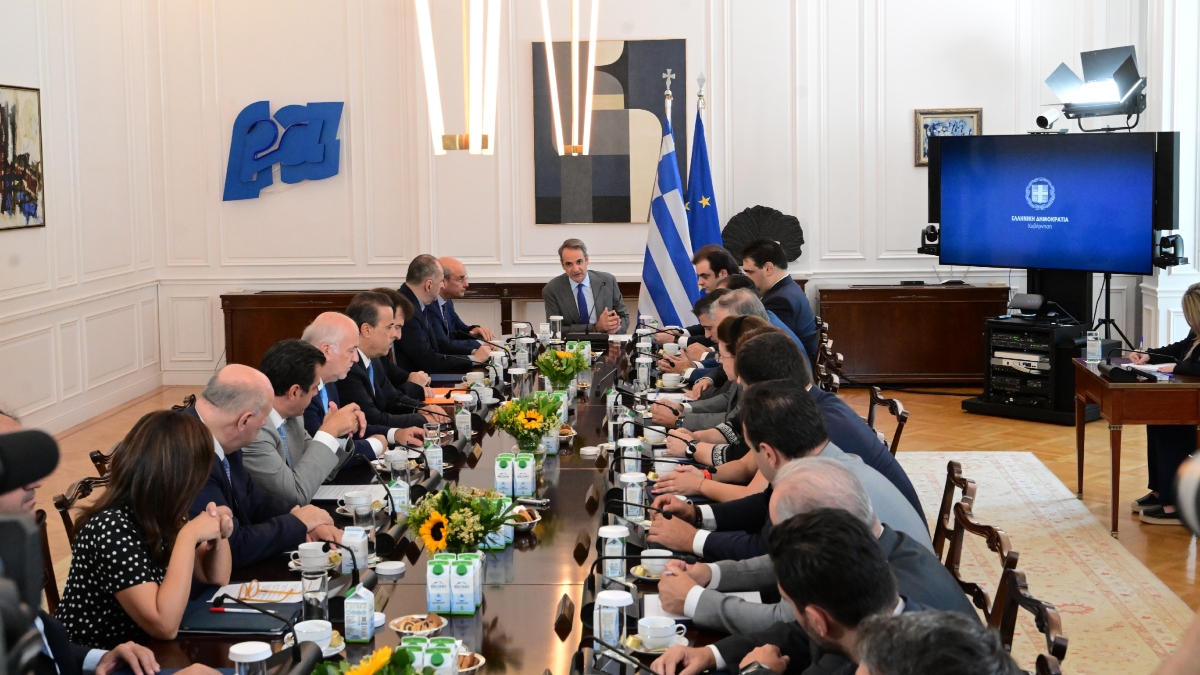 Υπουργικό Συμβούλιο: Συνεδριάζει με πλούσια ατζέντα στον δρόμο προς τη ΔΕΘ – Τι θα πει ο Μητσοτάκης