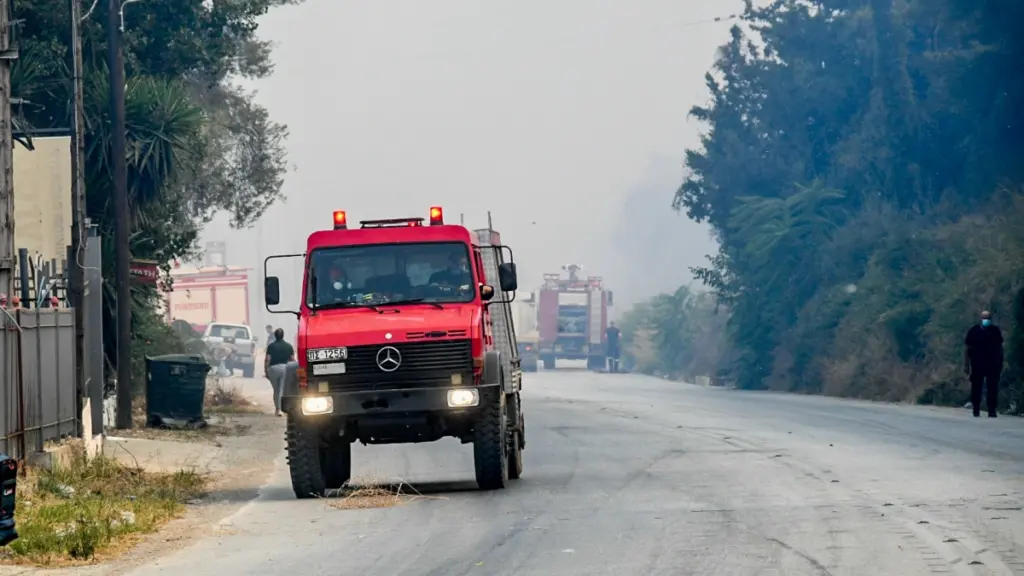 Σταυρούπολη: Επιχείρηση της Πυροσβεστικής για τρεις ανήλικους – Εγκλωβίστηκαν σε αγωγό