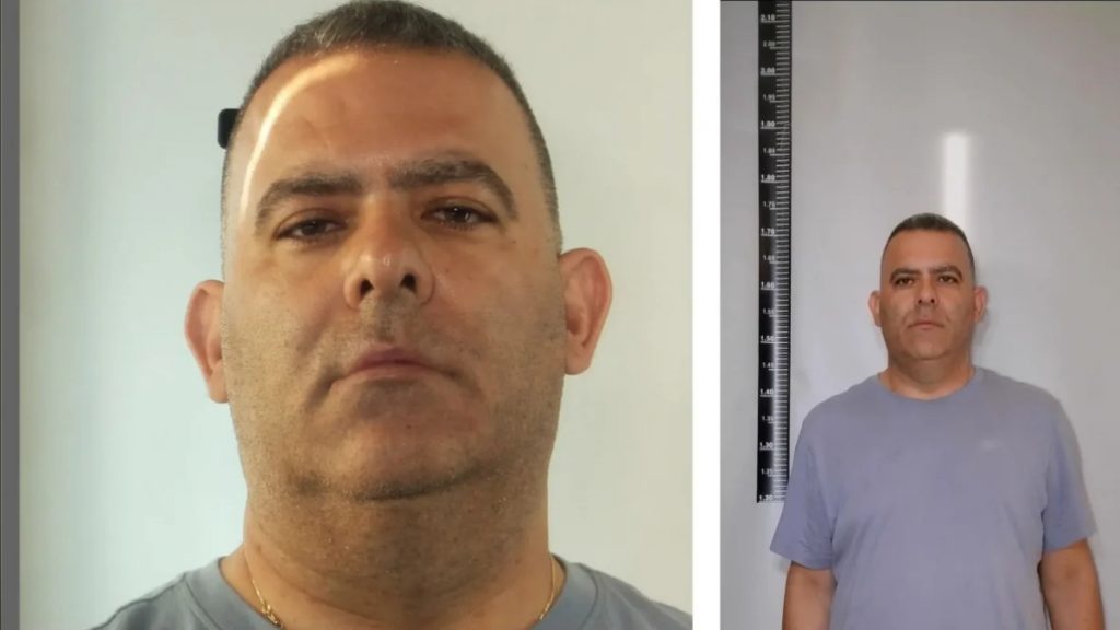 Σάμος: Στο “φως” τα μηνύματα του γυμνασιάρχη στα ανήλικα θύματά του – Τους έταζε δώρα και ταξίδι με σκάφος