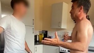 Αγγλία: Πατέρας καρκινοπαθής κερδίζει 1 εκατομμύριο λίρες και εκπλήσσει τον γιο του (βίντεο)