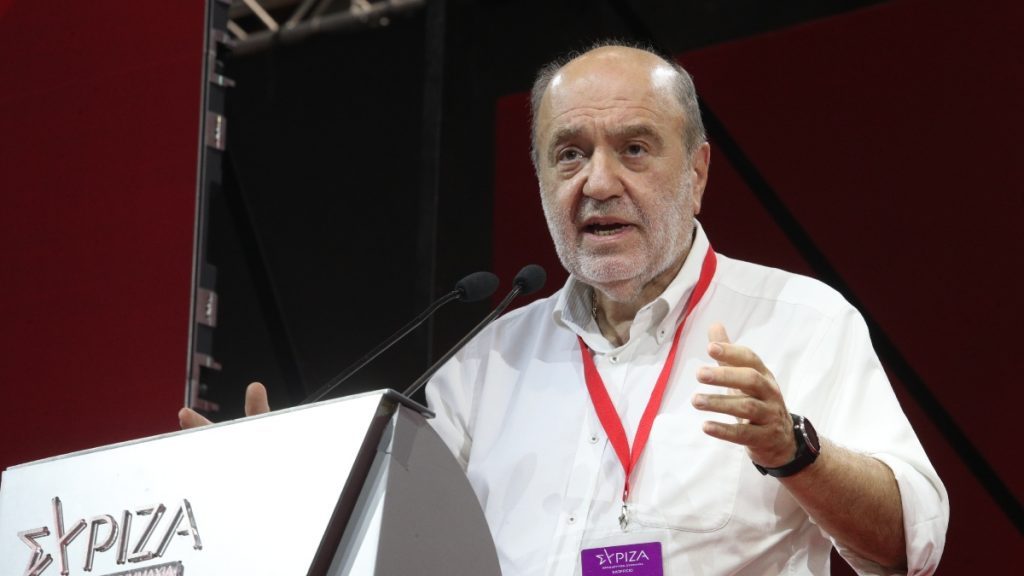 Αλεξιάδης για Βεσυρόπουλο: “Όταν αισθάνθηκα αδιαθεσία στη Βουλή μου τηλεφωνούσε καθημερινά να δει πώς είμαι”