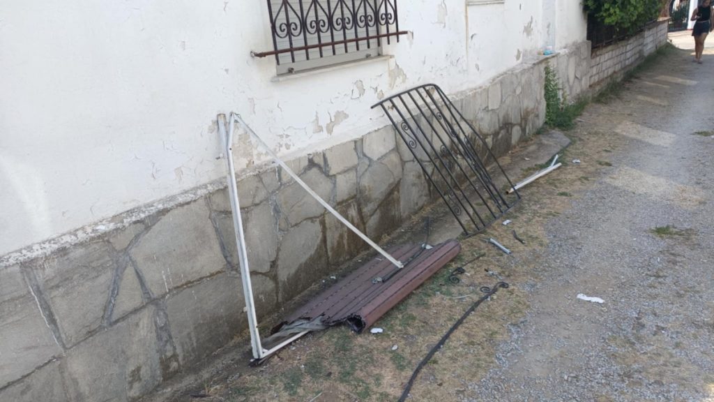 Ασπροβάλτα: Πήρε εξιτήριο η 26χρονη τουρίστρια που τραυματίστηκε από έκρηξη φιάλης υγραερίου