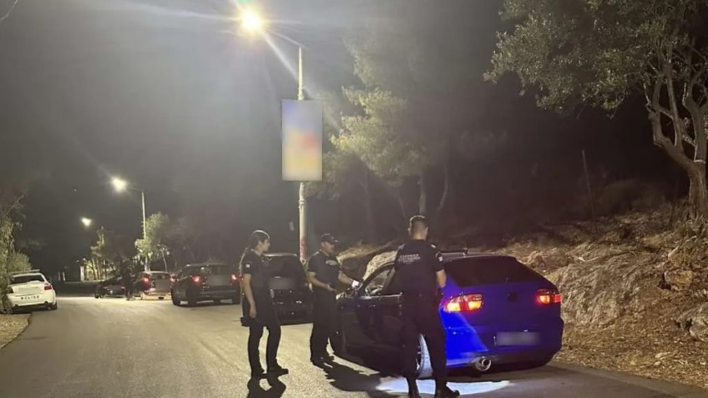 Διανομείς χωρίς δίπλωμα εντοπίστηκαν σε αστυνομική επιχείρηση σε Ίλιον και Πετρούπολη (Βίντεο)