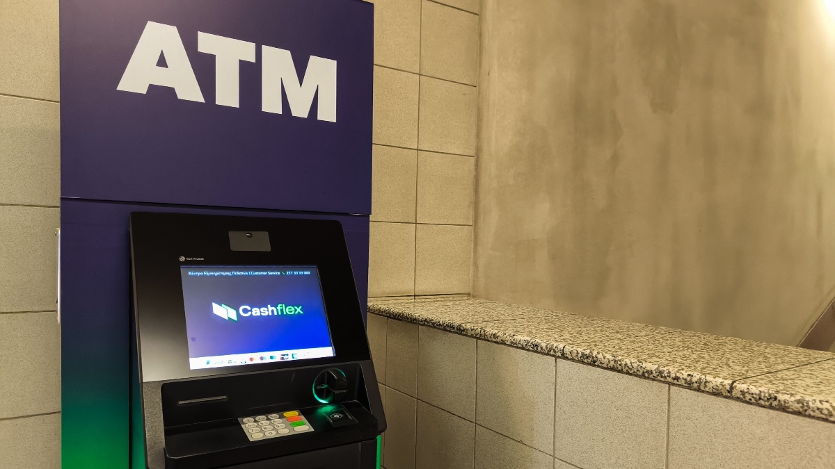 ΑΤΜ: Από τη Δευτέρα οι δωρεάν αναλήψεις – Θέσπιση εθνικού πλαφόν για τρίτους παρόχους