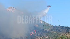 Πυρκαγιά στο Λιβάρτζι Αχαΐας – Ήχησε το 112, στη “μάχη” και εναέρια μέσα, απειλούνται σπίτια (φωτογραφίες+βίντεο)