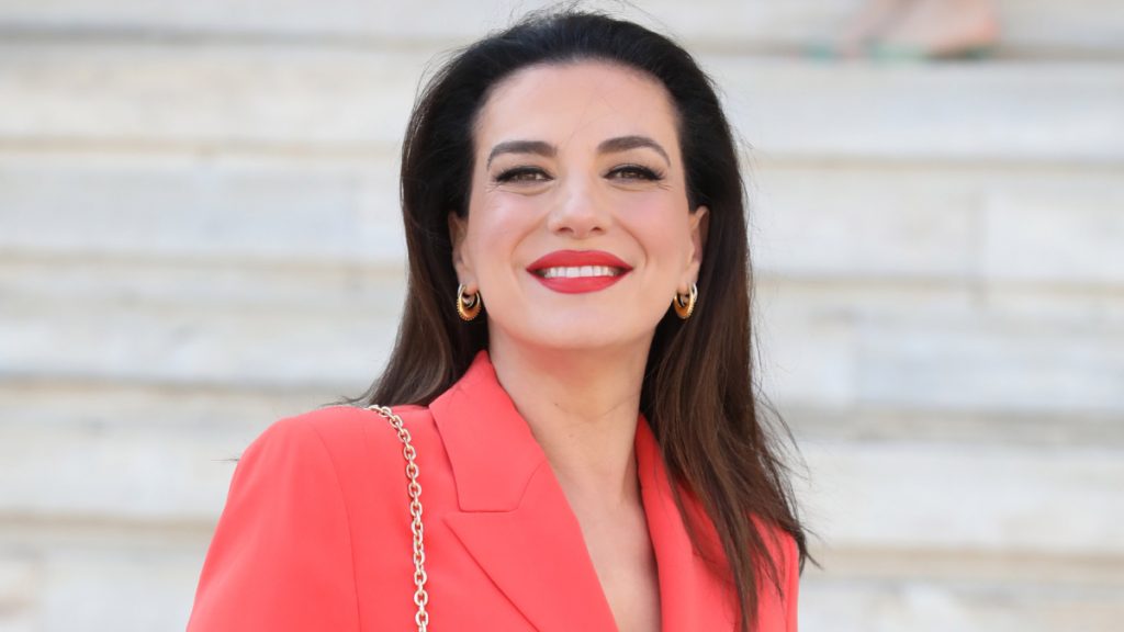 Φωτεινή Δάρρα: Η κόρη της πήγε στο Λονδίνο για να σπουδάσει μιούζικαλ – Η ανάρτηση για το νέο της ξεκίνημα