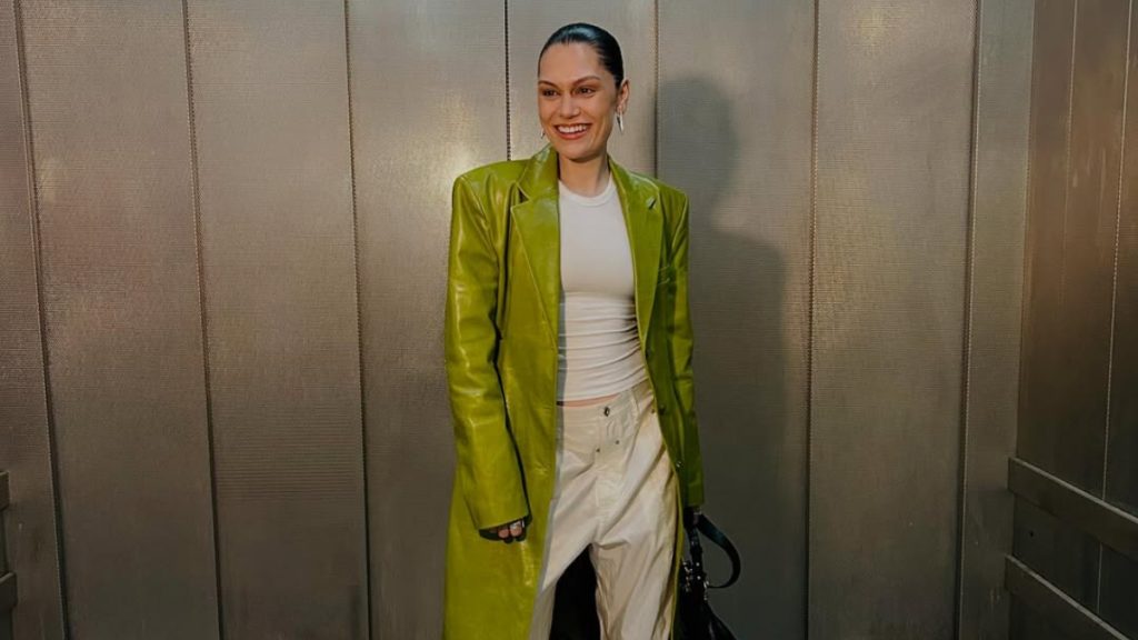 Jessie J: Μεταφέρθηκε στο νοσοκομείο, έξι εβδομάδες μετά την επέμβαση για καρκίνο του μαστού (pics)