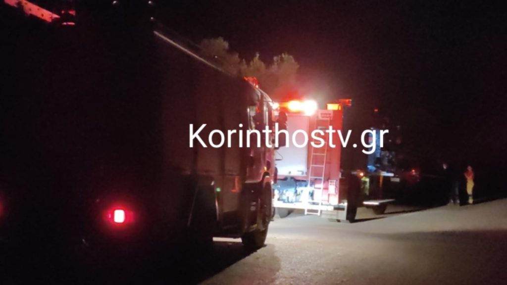 Αρχαία Κόρινθος: Βρετανός τουρίστας εγκλωβίστηκε σε βράχο – Επιχείρηση για τον απεγκλωβισμό του (Βίντεο)