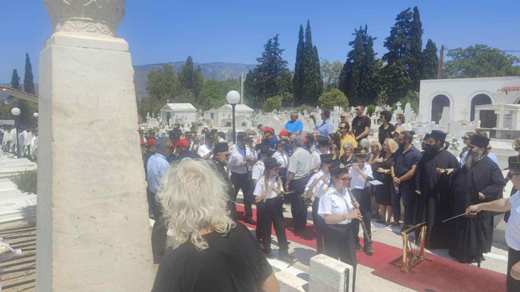 Τελέστηκε η εξόδιος ακολουθία του μητροπολίτη Κορίνθου κυρού Διονυσίου