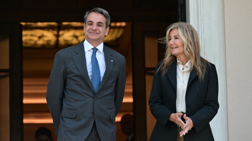 Οι ευχές του Κυριάκου και της Μαρέβα Μητσοτάκη στον γιο τους Κωνσταντίνο για τα γενέθλια του