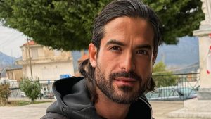 Η ζωή του Άρη Μουγκοπέτρου γίνεται βιβλίο – Η μεγάλη αποκάλυψη του κλαρινίστα