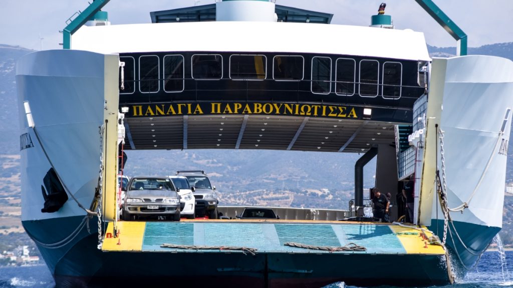 Νέα Στύρα: Υπό κράτηση ο καπετάνιος του φέρι μποτ που προσάραξε σε ξέρα