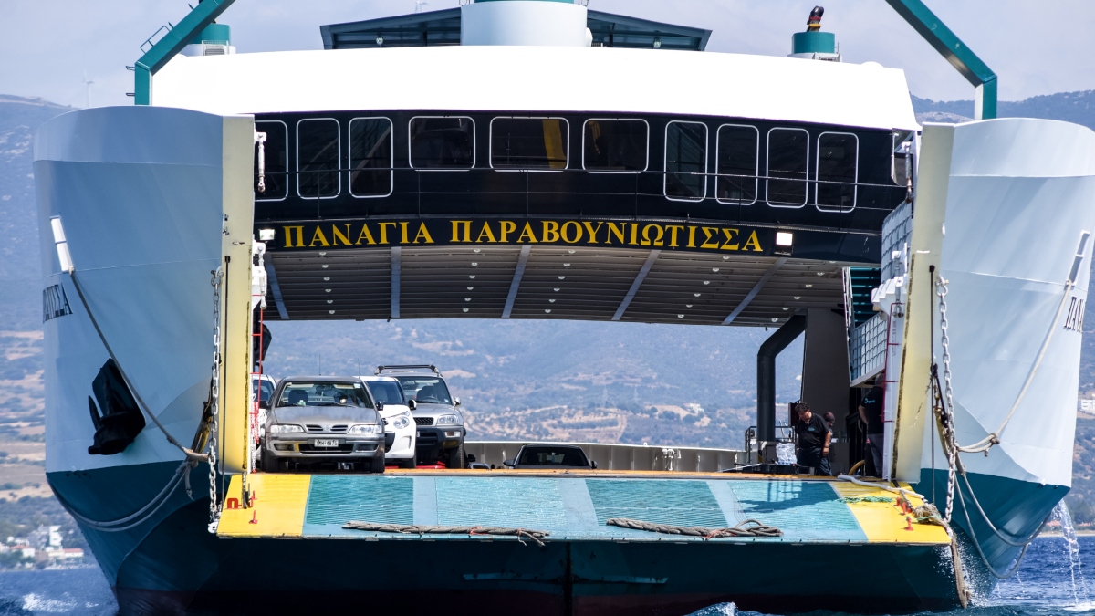 Νέα Στύρα: Υπό κράτηση ο καπετάνιος του φέρι μποτ που προσάραξε σε ξέρα