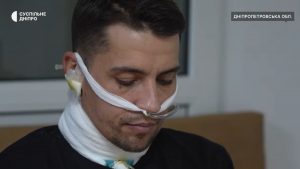 Ουκρανία: Στρατιώτης άντεξε πέντε μέρες με κομμένο λαιμό μετά από ρωσικά βασανιστήρια (Βίντεο)