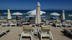 MyCoast: 11.500 καταγγελίες για παραβάσεις στις παραλίες – Ποιες περιοχές είναι “πρωταθλήτριες”