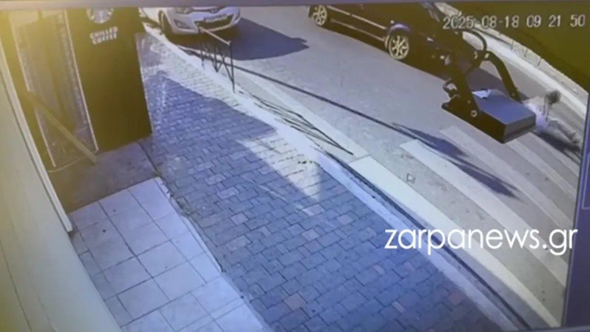 Τροχαίο στον Πλατανιά: Αυτοκίνητο παρέσυρε πεζό στα Χανιά (Βίντεο)